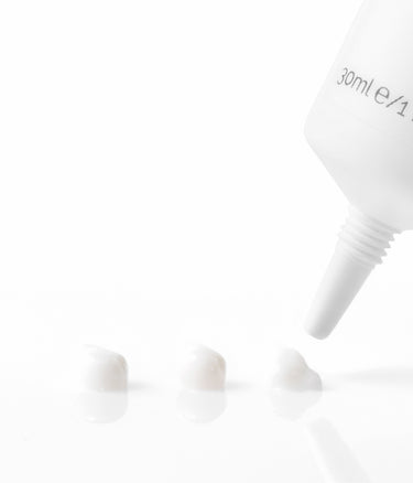 Comodex Moist and Illuminate Eye Treatment